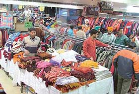 Woollen garment sellers have a heavy rush of customers in Ludhiana