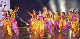 Participants at Shamak Davar's workshop at the winter funk show at Tagore Theatre in Chandigarh