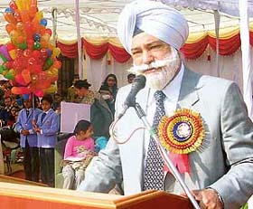 Kharar MLA Bir Devinder Singh addresses students during the annual sports day function of Doon International School in Mohali