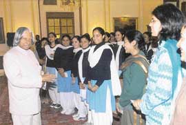 Students of Dev Samaj College of Education, Sector 36, with the President of India, Dr A.P.J. Abdul Kalam, in New Delhi.