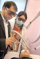 Dermatogolists at VLCC working on a client