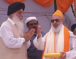 Nawab Habeeb Jang Bahadur from Hyderabad is the direct descendant of Baba Farid. Photos: Rajiv Sharma