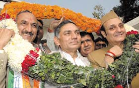 Congress candidates for Rajya Sabha Jaiprakash Aggarwal, Janardan Diwedi and Dr Karan Singh being felicitated after filling their nominations at the Delhi Vidhan Sabha in the Capital