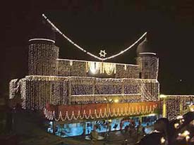 Gurdwara Dukhniwaran Sahib decked up on the eve of Gurpurb in Ludhiana