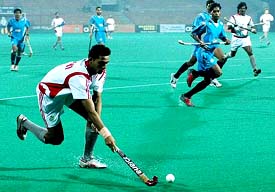 A Maratha Warriors player in action during the first match of the PHL 