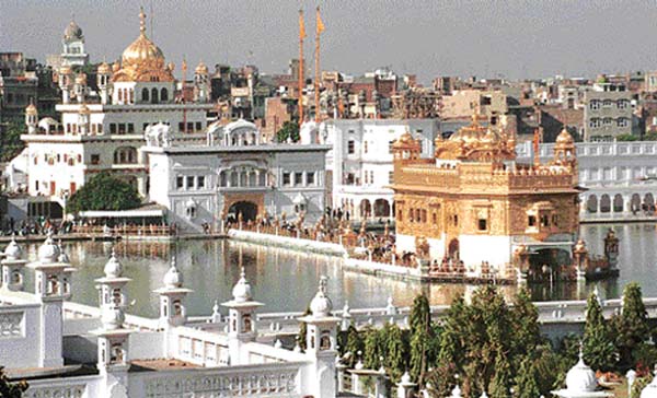 A view of Harmandar Sahib, Amritsars most important landmark
