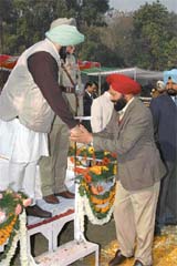 Mr Charanjit Singh Gill of Sudhar village gets award from Punjab Chief Minister Capt Amarinder Singh for his role in diversification in agriculture