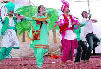 Students perform a group dance during Synergy2006 in Lyallpur Khalsa College in Jalandhar on Sunday.