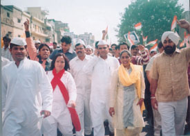 Youth Congress activists during a Prerna Yatra at Karol Bagh in the Capital.