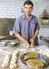 Sanjay Narang displays his culinary skill