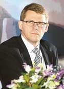 Prime Minister of Finland Matti Vanhanen at the official inauguration of the manufacturing facility of Nokia near Chennai