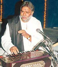 Mumbai-based composer Triveni Prasad presents ghazals at Pracheen Kala Kendra on Sunday.