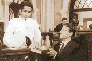 Shashi Kapoor gave crucial testimony in Waqt