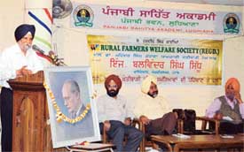 Dr S.S. Johal addresses farmers at Dr M.S. Randhawa Memorial Lecture in Ludhiana on Thursday