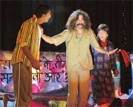 A scene from the Hindi play, Ek Kadam Aage, directed by noted film and TV artiste Makrand Deshpande, which was staged at Guru Nanak Bhavan, Ludhiana