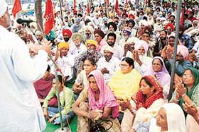 CPM workers at a rally in support of their demands at Matka Chowk in Sector 17, Chandigarh