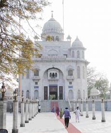 Gurdwara Rakab Ganj is in the heart of the Capitol Complex