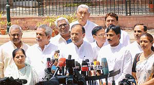 BJP leader Arun Jaitley, along with Congress and BJP MPs from Gujarat, addresses a Press conference after meeting the Prime Minister on the Narmada Dam issue in New Delhi on Sunday. 