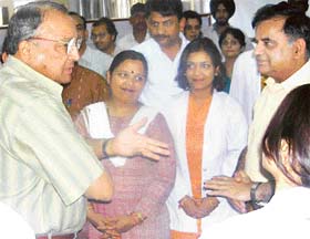 The Punjab Governor and UT Administrator, Gen S.F. Rodrigues, discussing a point with senior officers and doctors after inaugurating the Rural Health Training Centre at Palsora