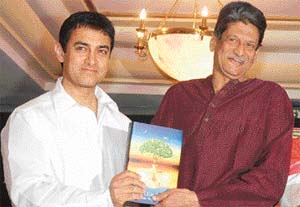 Aamir Khan at the release of Kiran Nagarkars Gods Little Soldier