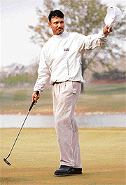 Jeev Milkha Singh broke a seven-year jinx by winning the China Open golf title