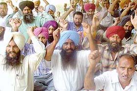 Employees of the PSEB hold protest in Mohali