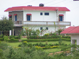 Hundreds of farmhouses have come up in the areas of Sohna and Taoru.