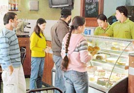 Fast-food joints take in many youngsters for summer jobs