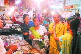 Visitors at the Craft Bazaar in Phagwara