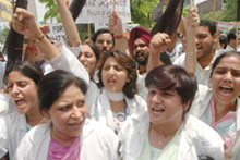 Doctors and students of the Dayanand Ayurvedic College take out a rally during the Medical Bandh