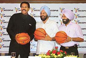 NBA legend Robert Reid with Rana Gurmeet Sodhi and Pargat Singh after a press conference in Ludhiana