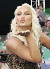 Brooke Hogan, daughter of professional wrestler Hulk Hogan, arrives for the taping of the 2006 MTV Movie Awards in Los Angeles, California, on Saturday