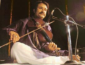 Dr Santosh Kumar Nahar performs at the Chandigarh Sangeet Natak Akademi auditorium, Sector 34, Chandigarh, on Saturday.