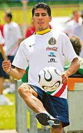 Mexican defender Carlos Salcido during a training session in Gttingen on Friday. 