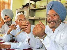 The Nagarik Chetna Manch president, Mr Jagmohan Kaushal, addresses a press conference in Bathinda on Monday.