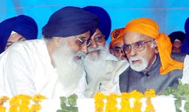 SAD chief Parkash Singh Badal and former Prime Minister I.K. Gujral at the 400th martyrdom anniversary of Guru Arjan Dev in Tarn Taran on Friday. 