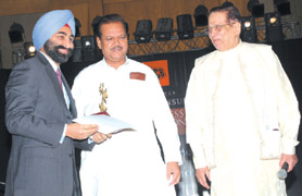 Ranbaxy Malwinder Singh receiving the Most Promising Young Corporate Leader Award during the Business & Economy 2006 award function in the Capital on Friday.