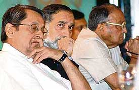 General S.F. Rodrigues, Mr Kiran Karnik and Mr Lalit Sharma at the inaugural session of the e-revolution conference in Chandigarh on Thursday