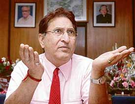 Prof R.C Sobti, Vice-Chancellor of Panjab University, makes a point during an interaction with mediapersons in his office on Tuesday