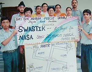 Students and teachers of Shri Ram Ashram Public School who participated in the contest organised by the NASA.