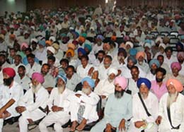Farmers and members of the Kirti Kisan Union and Bharti Kisan Union (Krantikari) at a convention, against land acquisition by the government to facilitate setting up of mega projects, at Desh Bhagat Yaadgar Hall in Jalandhar