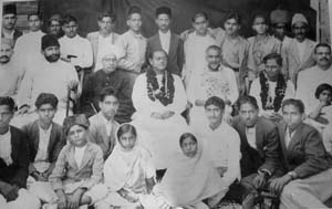 A photograph taken during the visit of Netaji Subash Chander Bose to Amritsar with other revolutionries at the Bara Makan hub.
