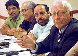 Mr Joop Rakhorst addresses mediapersons in Chandigarh