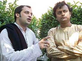 Kathak maestro Sandeep K Mahavir and Deepak Mahraj at Prachin kala Kendra, Sector 35, Chandigarh on Monday