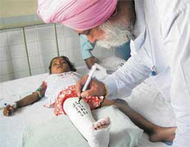 "Isha you are not alone. We are with you," writes the MLA of Kharar, signing his best wishes to Isha who is recovering at Civil Hospital in Mohali on Thursday