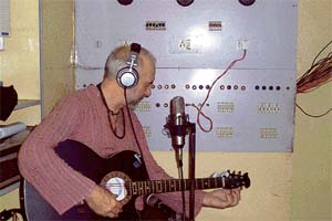 David Clark experiments with the East-West fusion music