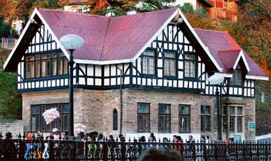 The Municipal Library on the Ridge is an attractive quaint little structure constructed with pitched roof having ornamental framing and is reminiscent of an English cottage