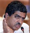 Mr Nandan Nilekani, CEO, Infosys Technologies, announces the Q2 results at the Infosys campus in Bangalore on Wednesday.