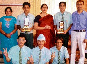 Students of Green Land Senior Secondary School, Ludhiana, who represented Ludhiana in the Punjab Schools State Table Tennis Championship held at Jalandhar recently
