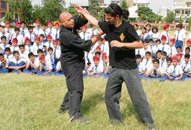 Sifu Zoltan Toth, president of the Wing-Chun-Kung-Fu Association of Hungary, displays wing-chun-king-fu techniques at Sacred Heart Convent School, Chandigarh road branch, in Ludhiana